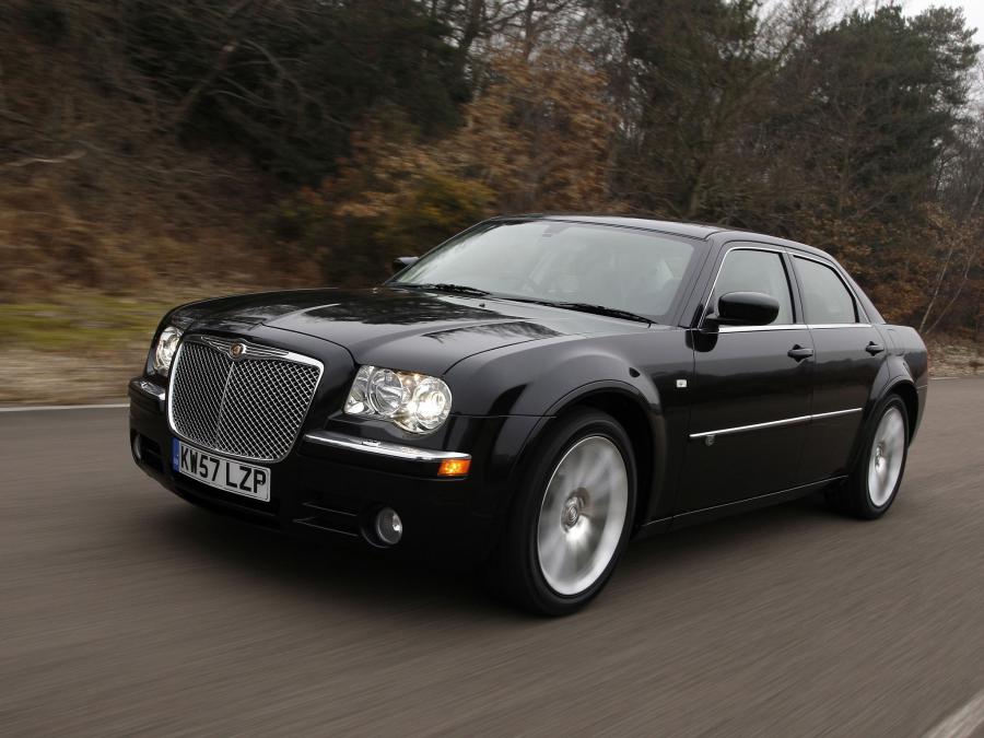  Chrysler 300C CRD SRT-Design 2008 года  (фото 17 из 21)